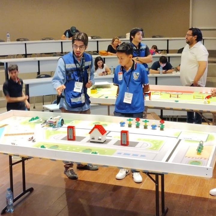 Experiencia como Juez en la World Robot Olympiad Regional Noroeste