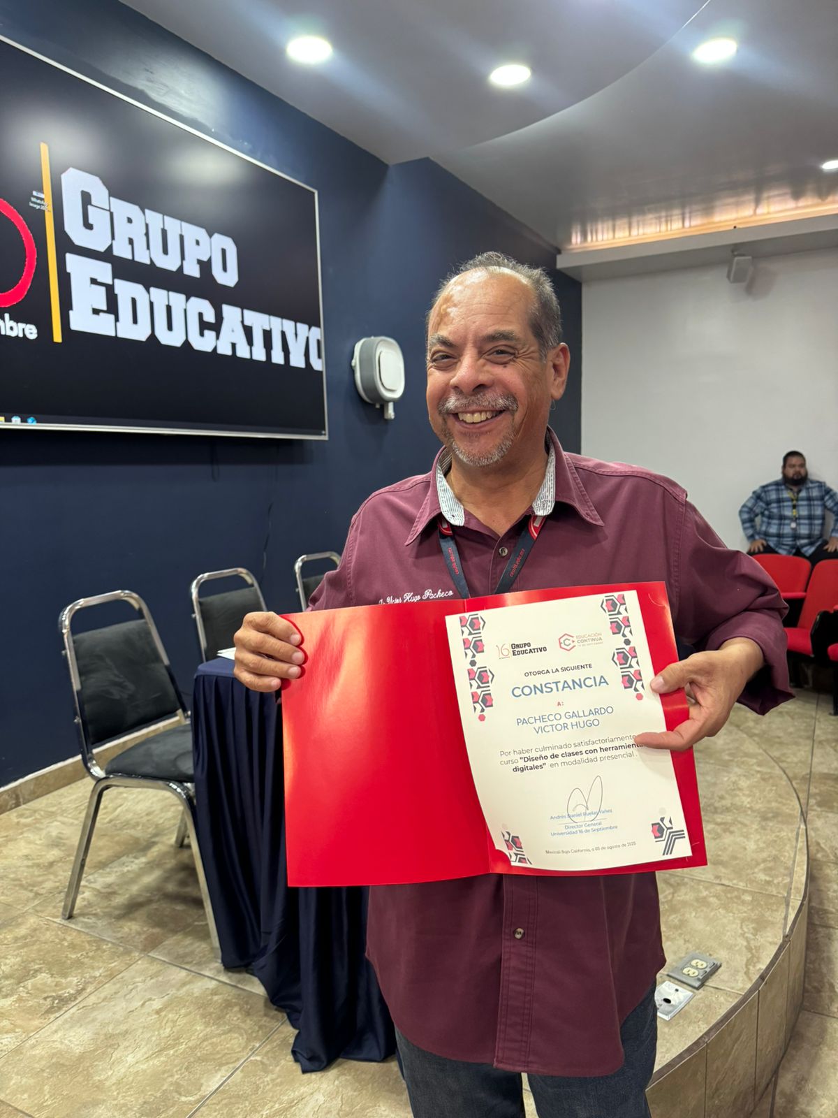 Capacitación Docente: Innovación, Tecnología y Educación en el Siglo XXI