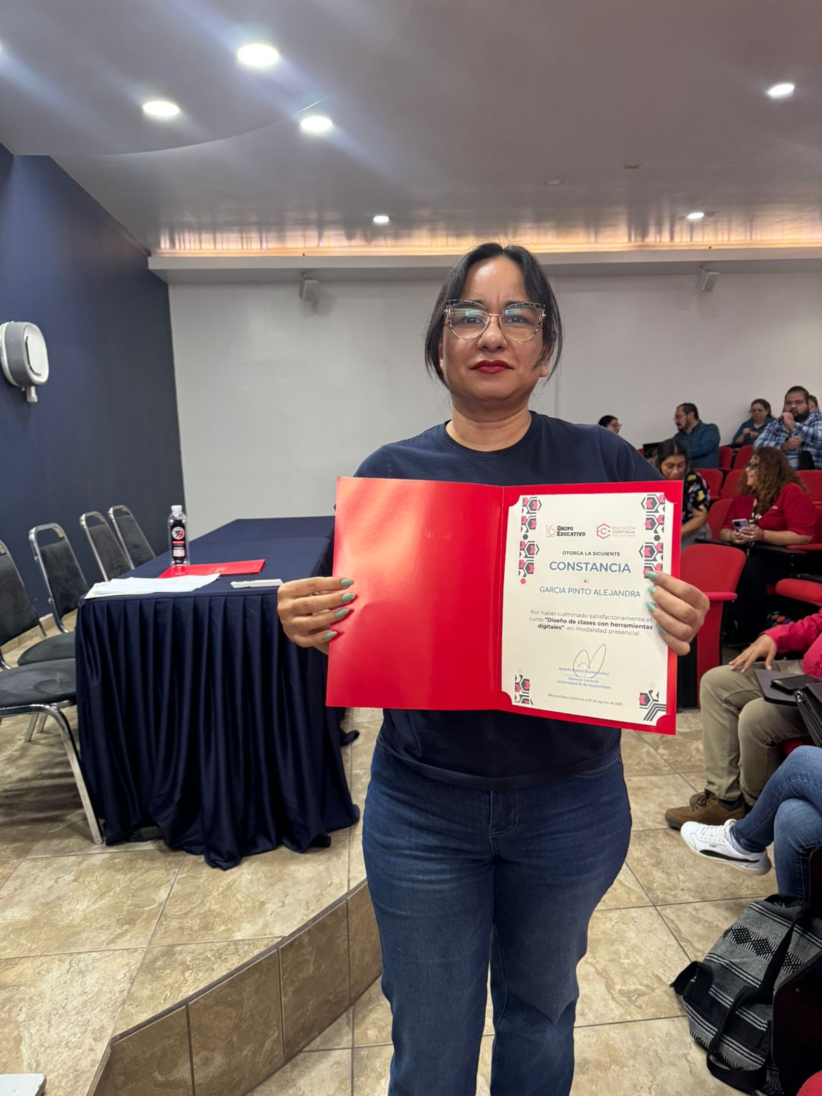 Capacitación Docente: Innovación, Tecnología y Educación en el Siglo XXI