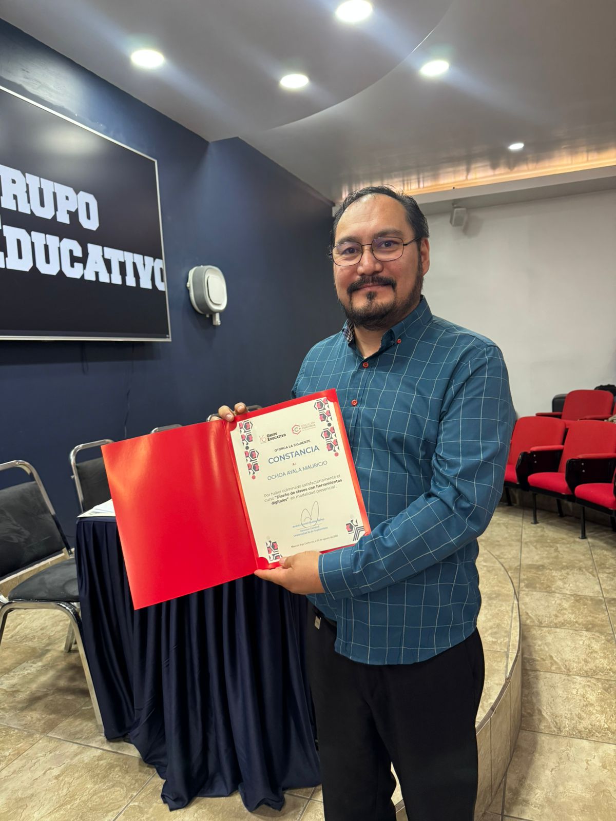 Capacitación Docente: Innovación, Tecnología y Educación en el Siglo XXI