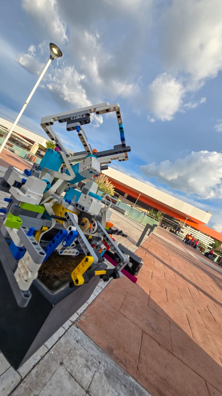 Xicalibots rompen el nacional del World Robotics Olympiad