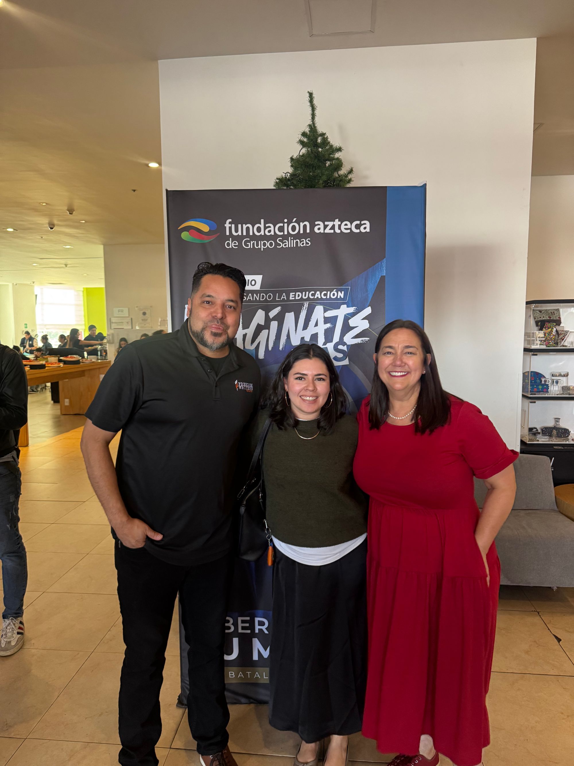 SIMPOSIO LIBERA TU MENTE, FUNDACIÓN AZTECA