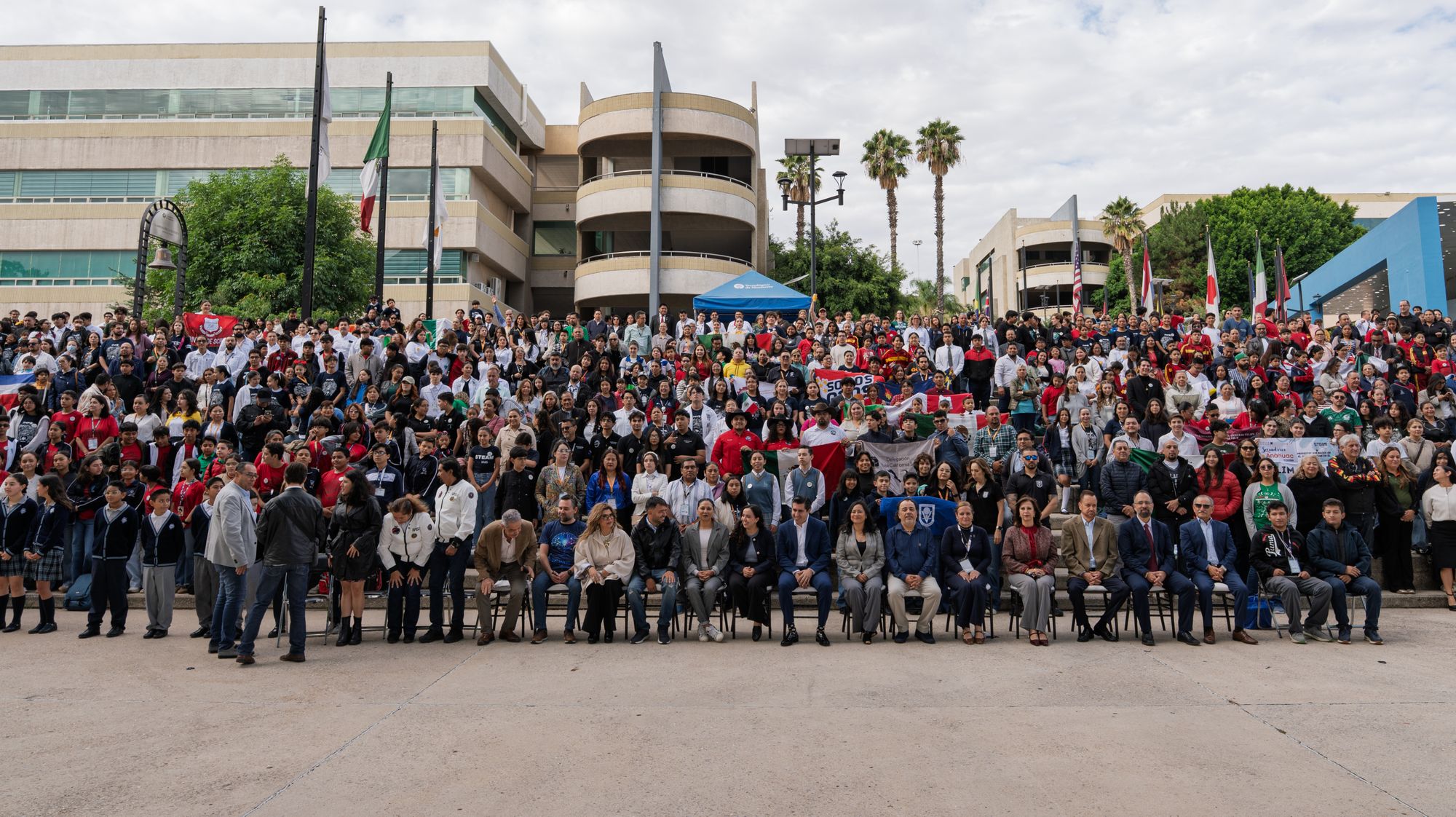Estudiantes de las Escuelas Secundarias Generales No. 23 y No. 73 destacan en INFOMATRIX Iberoamérica 2026
