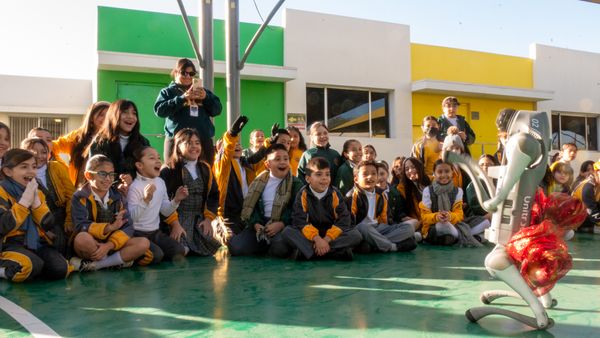 🤖 ¡Cierre del Curso de Robótica en el Colegio México Americano! 🎉⚙️