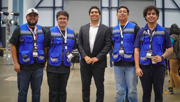 Garage Hub presente en WRO Rosarito 2025