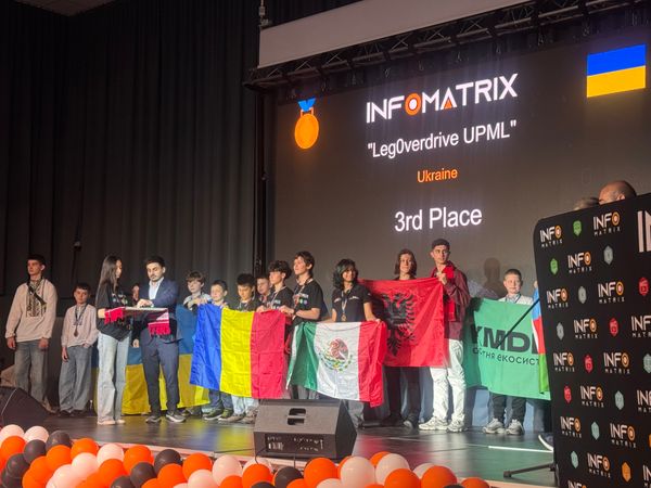 ¡Oro Panther en Rumania! Amelie Tenorio y el poder del talento femenino Mexicano en la Robótica Mundial